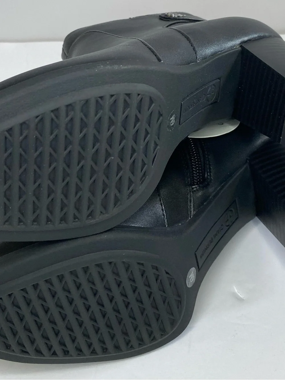 Giani Bernini Black Block Heel Ankle Bootie - NEW IN BOX